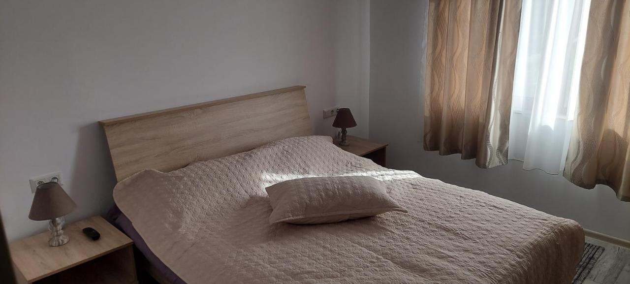 Zander House Pecineaga المظهر الخارجي الصورة