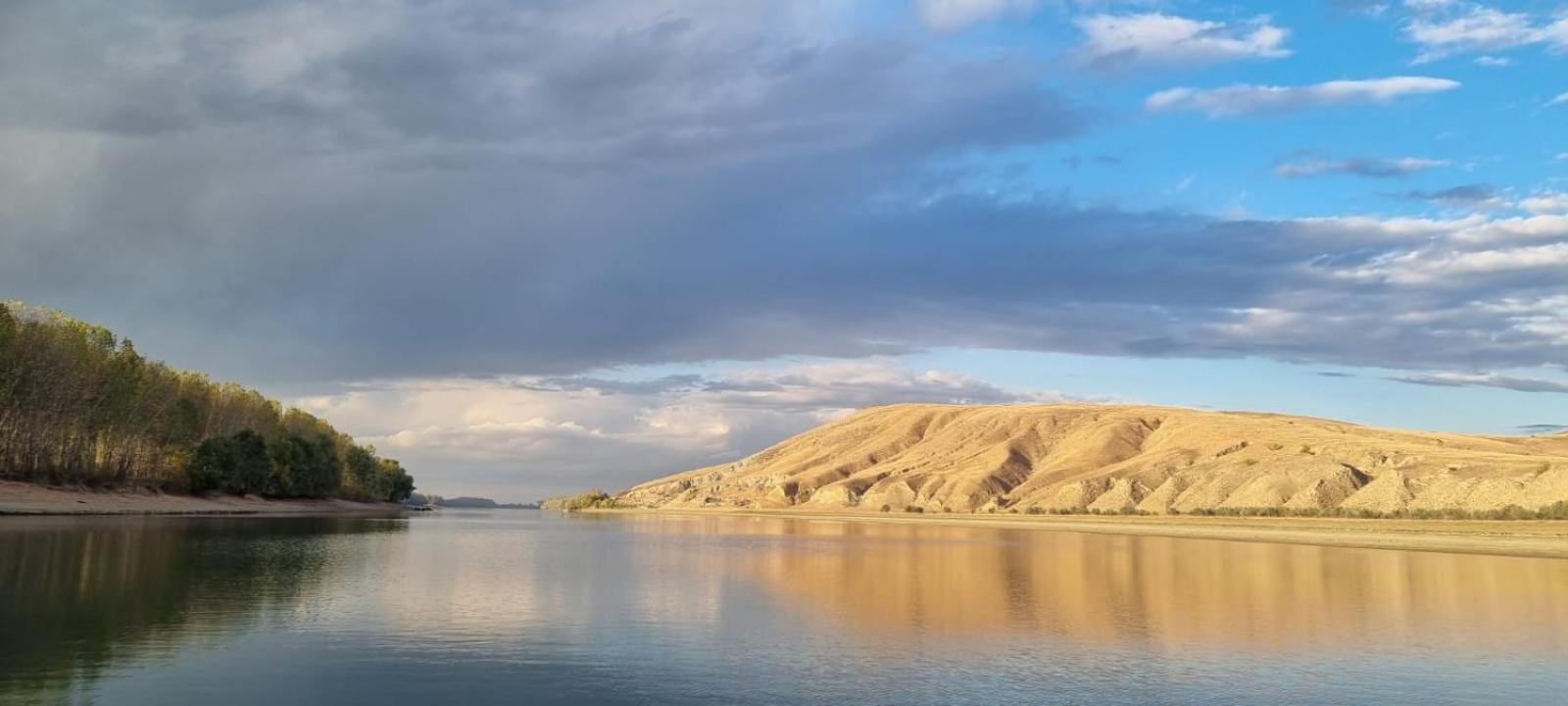 Zander House Pecineaga المظهر الخارجي الصورة